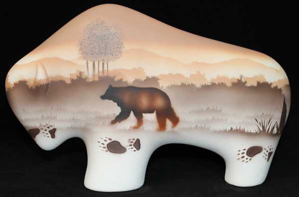 67156 Back Country Tracks Bear 6 1/2 Petite Buffalo