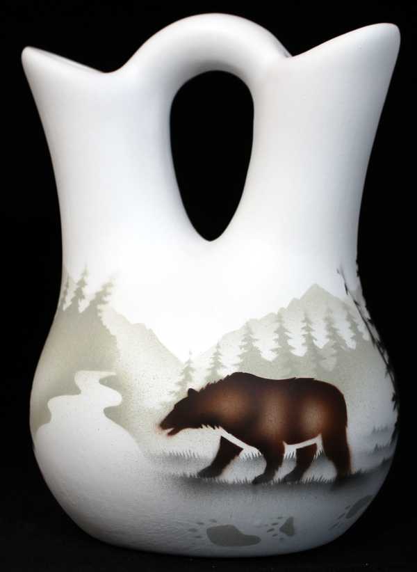 62025 High Country Tracks Bear 5 1/2 x 8 Wedding Vase