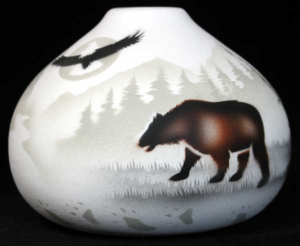 62007 High Country Tracks Bear 5 1/2 x 4 1/2 Seed Bowl