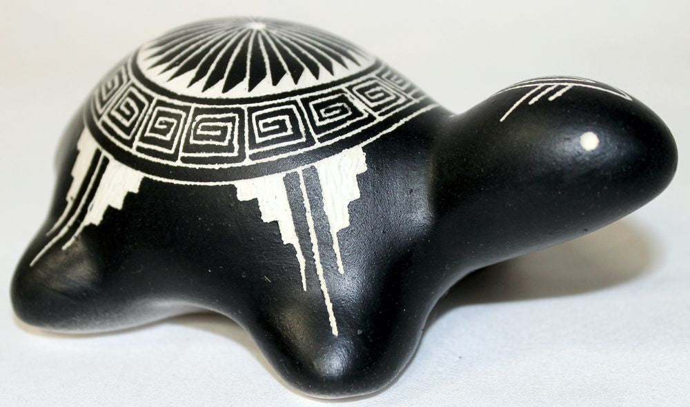 Authentic Simple Etched Small Turtle by Leo Blackhorse -(STurtleAsst)
