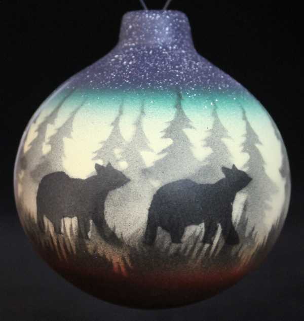 39151 Woodland Shadows- Bear Ornament