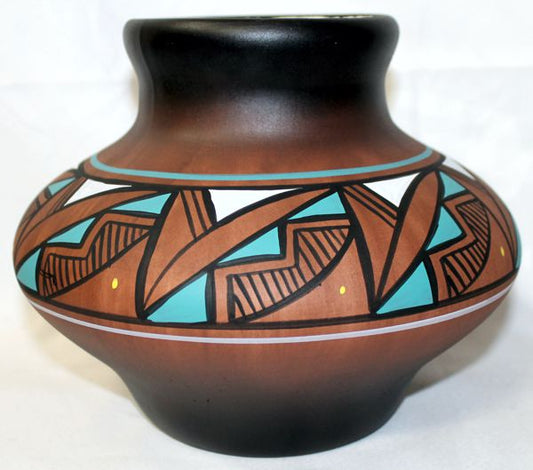 Cindy Blackhorse Collector Accents Pot  9 x 9 x 7 (CBW082)