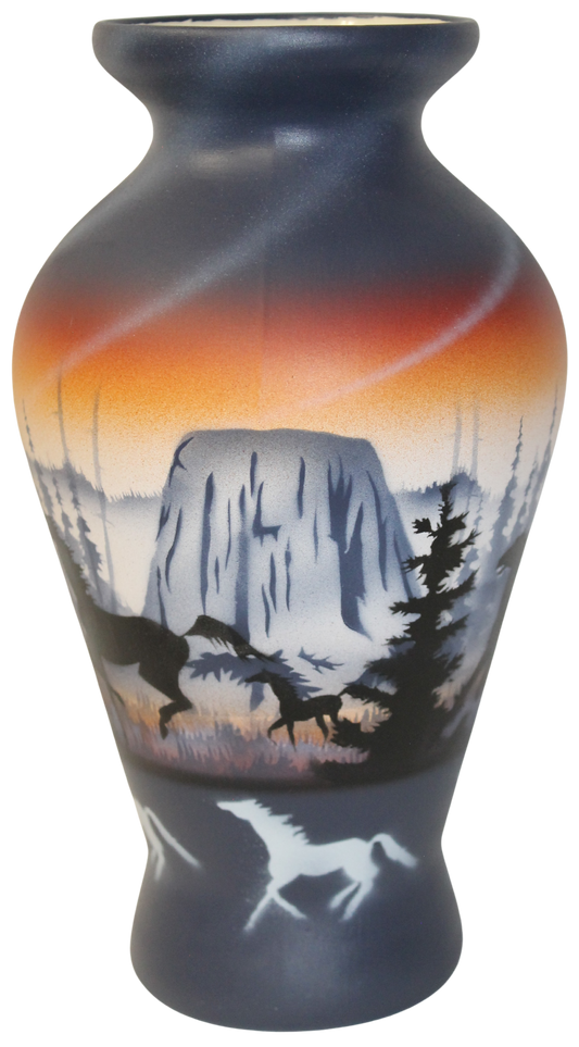 DTE4 Devils Tower 5 1/2 x 10 Flower Vase