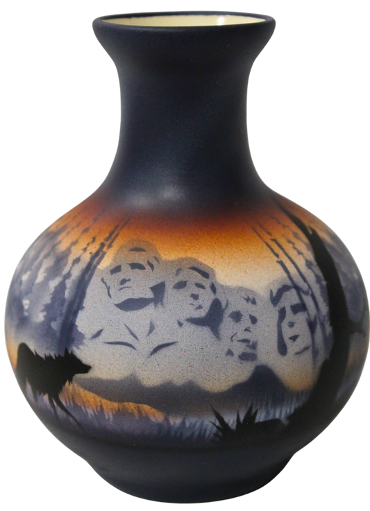 MRM1 Mount Rushmore 4.5 x 6 Vase