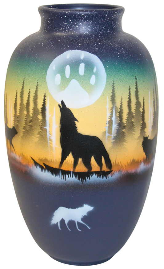 WS033 Woodland Shadows - Wolf 6 x 10 Ginger Jar