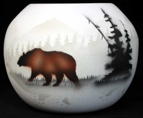 High Country Tracks Bear 6 x 5 Anasazi Bowl -(62089)