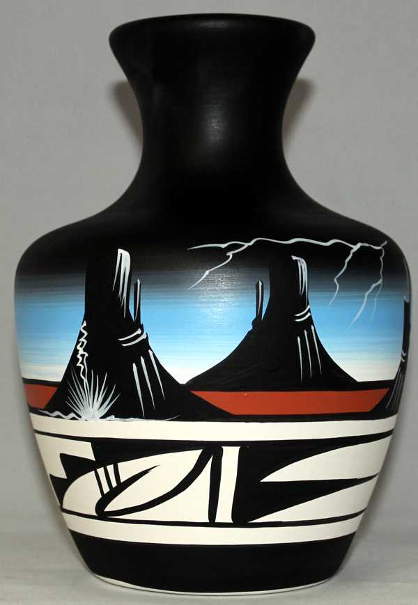 Desert Storm  4 1/2 x 5 Inch Chimney Vase -(20043)