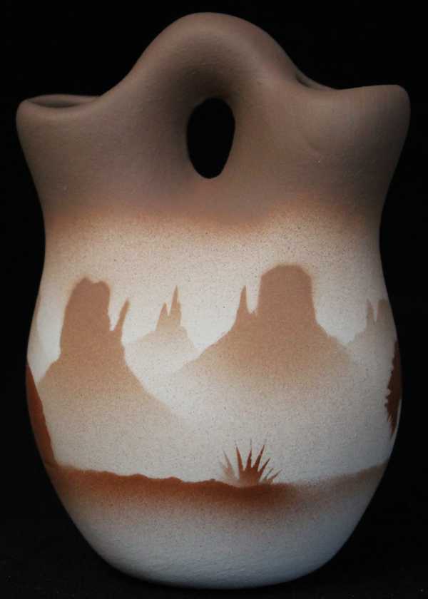 Navajo Lifestyles  3 x 4 Wedding Vase -(32053)